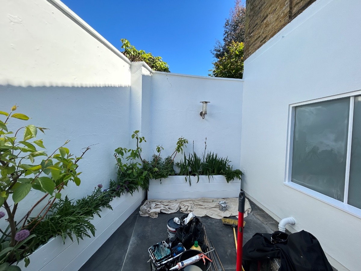 Painter and Decorator: Image 8